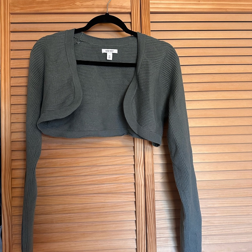 Cropped cardigan